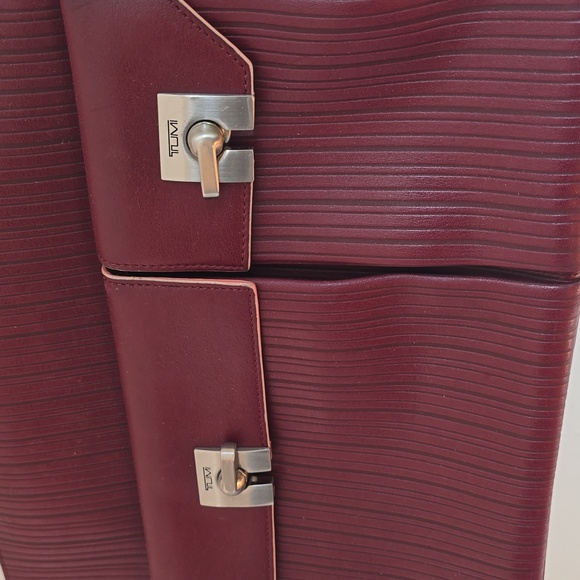 Tumi Leather Shoulder Bag with Elegant Pleating - Picture 7 of 15